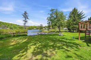 32 Telemark Rd, Rockaway Township, NJ 07866 - Photo 12
