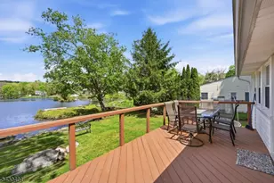 32 Telemark Rd, Rockaway Township, NJ 07866 - Photo 8