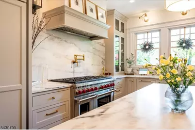145 Hawthorne Ave, Glen Ridge, NJ 07028 - Photo 14