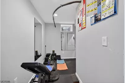 33 Nostrand Rd, Hillsborough Township, NJ 08844 - Photo 30