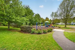 33 Nostrand Rd, Hillsborough Township, NJ 08844 - Photo 36