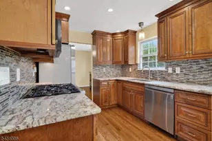 33 Nostrand Rd, Hillsborough Township, NJ 08844 - Photo 16