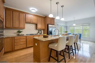 4 Jade Cir, Denville Twp., NJ 07834 - Photo 4