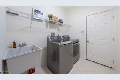 4 Jade Cir, Denville Twp., NJ 07834 - Photo 26