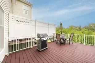 4 Jade Cir, Denville Twp., NJ 07834 - Photo 18