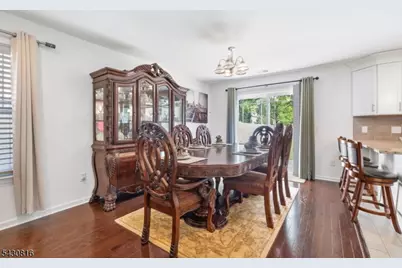 144 E 7th Ave, Roselle, NJ 07203 - Photo 8