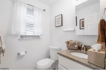 144 E 7th Ave, Roselle, NJ 07203 - Photo 12