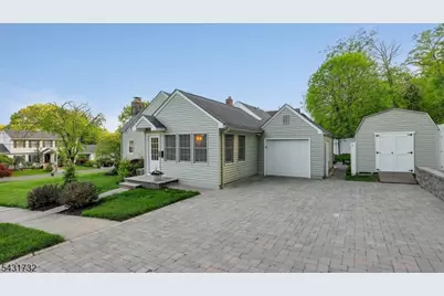 2395 Lake Park Ter, Scotch Plains Township, NJ 07076 - Photo 32