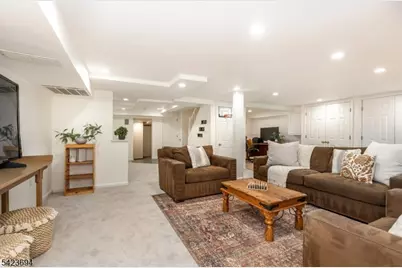9 Warner Rd, Maplewood, NJ 07040 - Photo 32