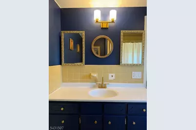 18 Kline Blvd, Readington, NJ 08889 - Photo 16