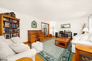729 Vulcanite Ave, Alpha, NJ 08865 - Photo 6