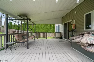 729 Vulcanite Ave, Alpha, NJ 08865 - Photo 26