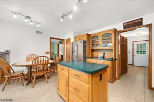 729 Vulcanite Ave, Alpha, NJ 08865 - Photo 14