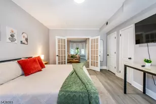 222 William St, East Orange, NJ 07017 - Photo 18