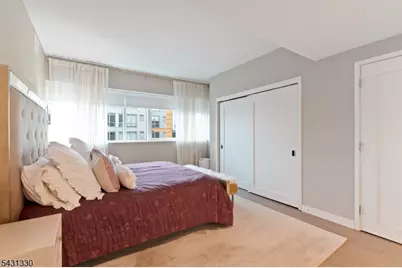 800 Ave Port Imp #920, Weehawken Twp., NJ 07086 - Photo 12