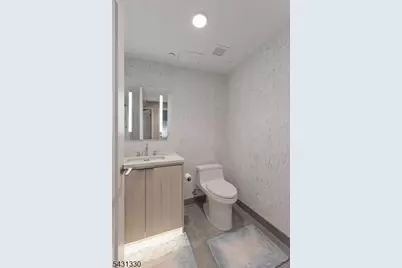 800 Ave Port Imp #920, Weehawken Twp., NJ 07086 - Photo 10