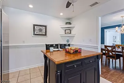 16 Brook Dr North, Morris Plains, NJ 07950 - Photo 14