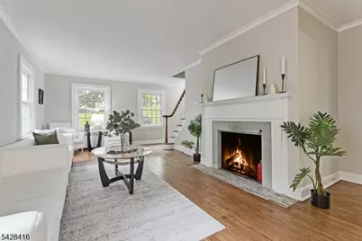 19 Wisteria Terrace, Morristown, NJ 07960 - Photo 2