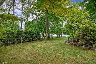 19 Wisteria Terrace, Morristown, NJ 07960 - Photo 20
