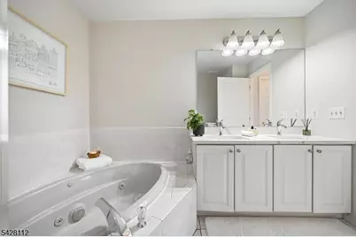 419 Hartford Dr, Nutley, NJ 07110 - Photo 26