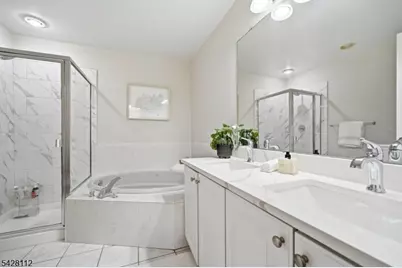 419 Hartford Dr, Nutley, NJ 07110 - Photo 28