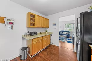 1407 Baetzel Ave, Gloucester City, NJ 08030 - Photo 4