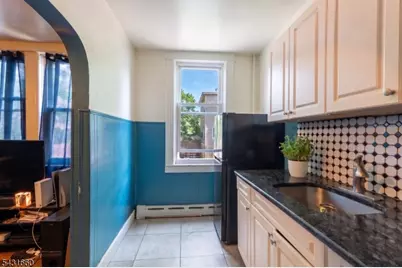 140A Clendenny Ave, Jersey City, NJ 07304 - Photo 8