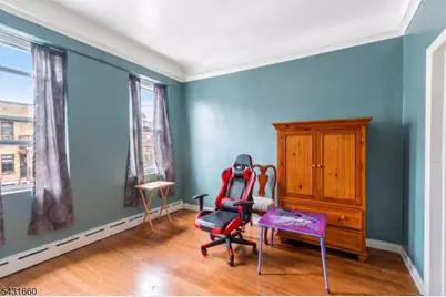 140A Clendenny Ave, Jersey City, NJ 07304 - Photo 6