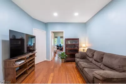 140A Clendenny Ave, Jersey City, NJ 07304 - Photo 2