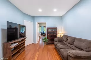 140A Clendenny Ave, Jersey City, NJ 07304 - Photo 2