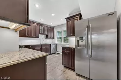 401 Union Ave, Scotch Plains Township, NJ 07076 - Photo 10