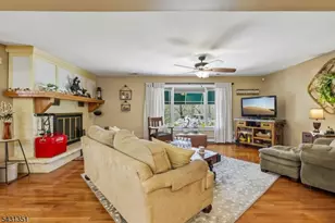 500 A Maxim Dr, Hopatcong, NJ 07821 - Photo 12