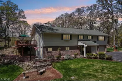 500A Maxim Dr, Hopatcong, NJ 07821 - Photo 48