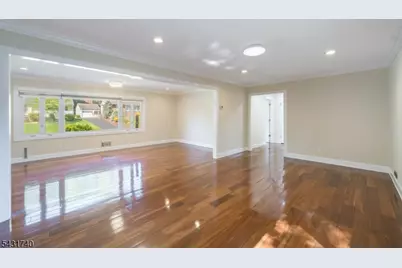 15 Alyson Pl, Bloomfield, NJ 07003 - Photo 10