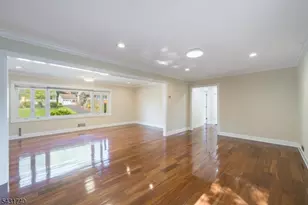 15 Alyson Pl, Bloomfield, NJ 07003 - Photo 10