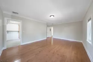 15 Alyson Pl, Bloomfield, NJ 07003 - Photo 4