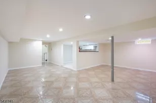 15 Alyson Pl, Bloomfield, NJ 07003 - Photo 38