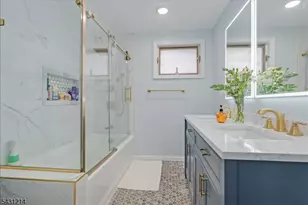 25 Woodland Ave, Nutley, NJ 07110 - Photo 20
