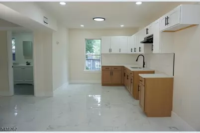 116 N 19th St, East Orange, NJ 07017 - Photo 4