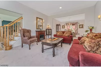 23 Oak Ridge Rd, Washington Township, NJ 07882 - Photo 4