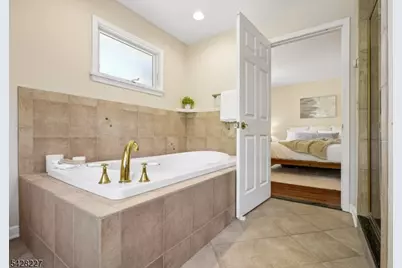 57 Ambar Pl, Bernardsville, NJ 07924 - Photo 18