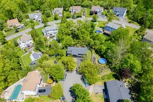 40 Schirra Dr, Wanaque, NJ 07465 - Photo 36