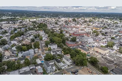 172 Lyon St, Paterson, NJ 07524 - Photo 40