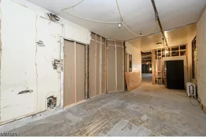 172 Lyon St, Paterson, NJ 07524 - Photo 24