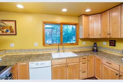 40 Union Rd, Clinton, NJ 08809 - Photo 12