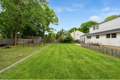 11 W Maple Ave, Roxbury Township, NJ 07876 - Photo 30