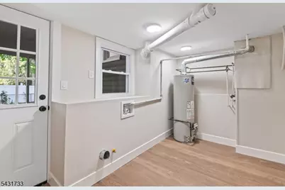1585 Saint Ann St, Scotch Plains Township, NJ 07076 - Photo 26