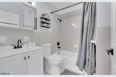 237 Rose St #1, Newark, NJ 07108 - Photo 2
