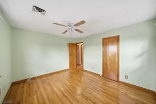 52 Broadway, Clark Township, NJ 07066 - Photo 22