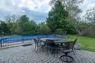 14 Buttonwood Dr, Franklin Township, NJ 08873 - Photo 24